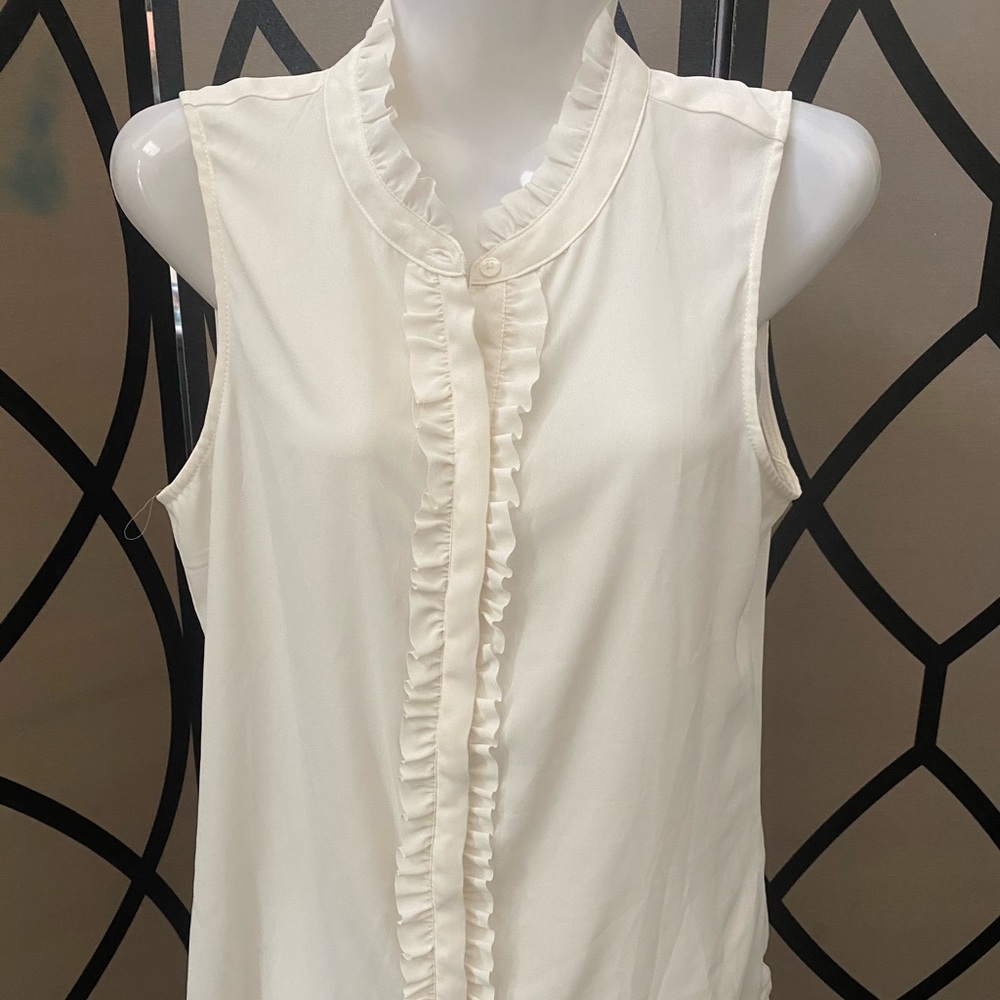 Banana Republic Ruffled Top